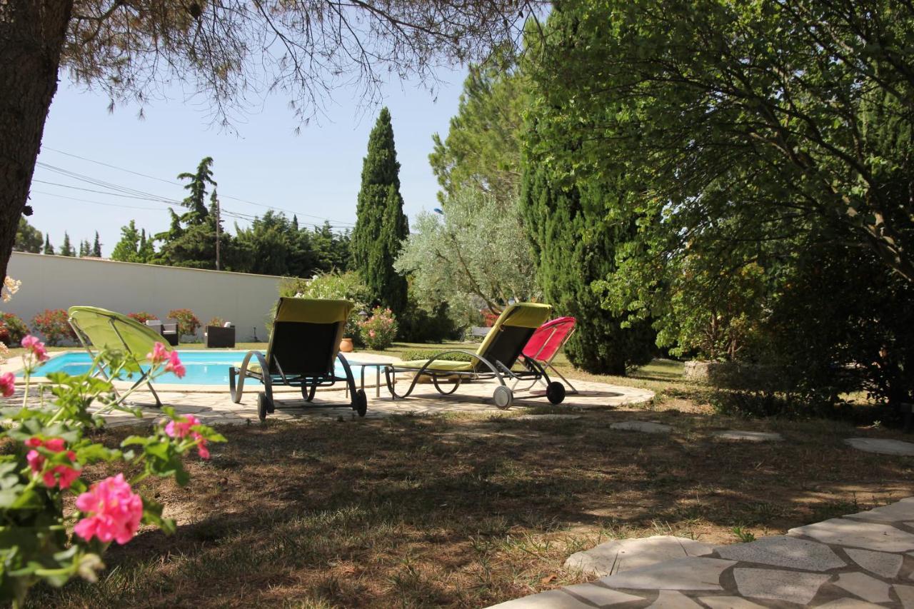 Bed and Breakfast ENTRE AVIGNON et PONT DU GARD à Rochefort-du-Gard Chambre photo