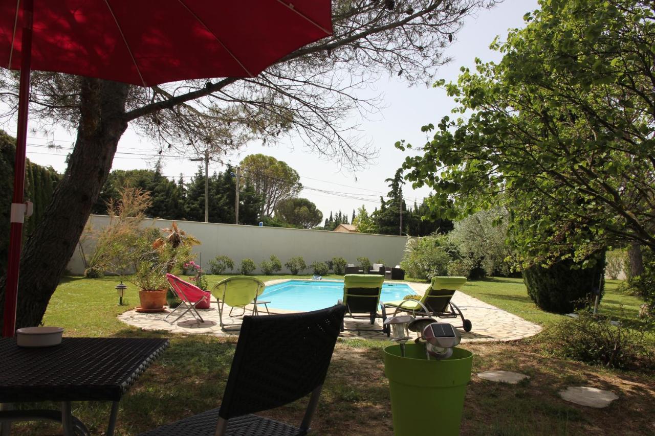 Bed and Breakfast ENTRE AVIGNON et PONT DU GARD à Rochefort-du-Gard Chambre photo